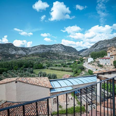 Hotel Spa Don Inigo De Aragon Las Cuevas de Cañart 外观 照片